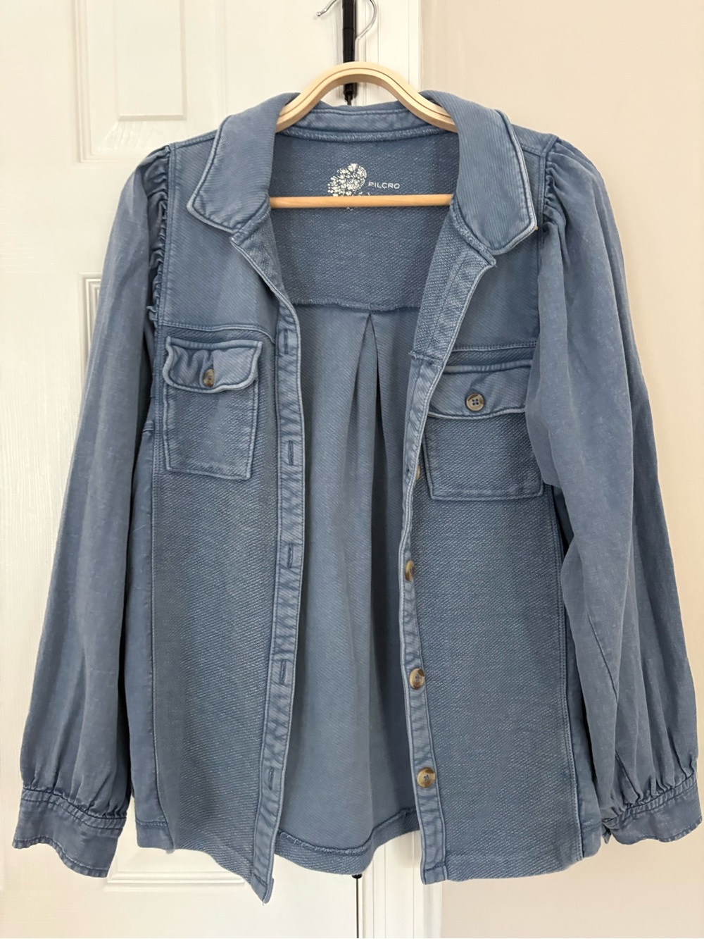 Pilcro Button Down soft top